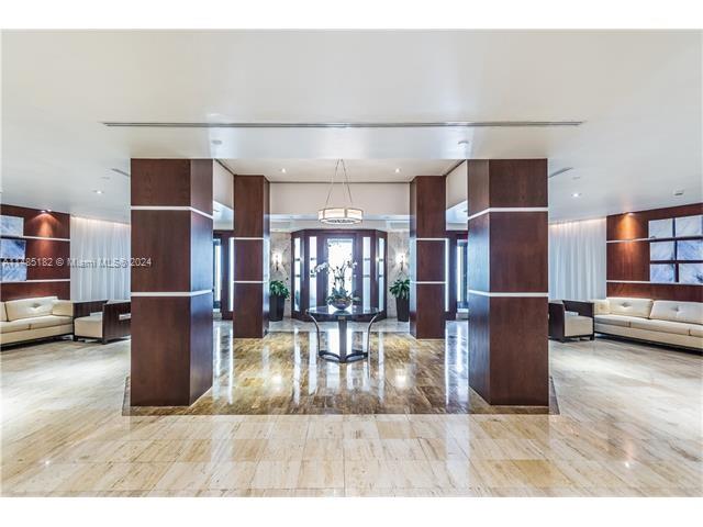 BRICKELL TOWNHOUSE CONDO - Residential Lease