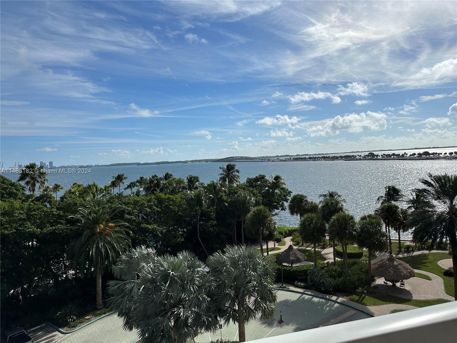 BRICKELL TOWNHOUSE CONDO - Residential Lease