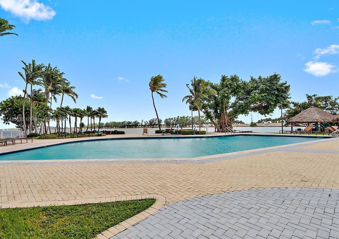 BRICKELL TOWNHOUSE CONDO - Residential Lease