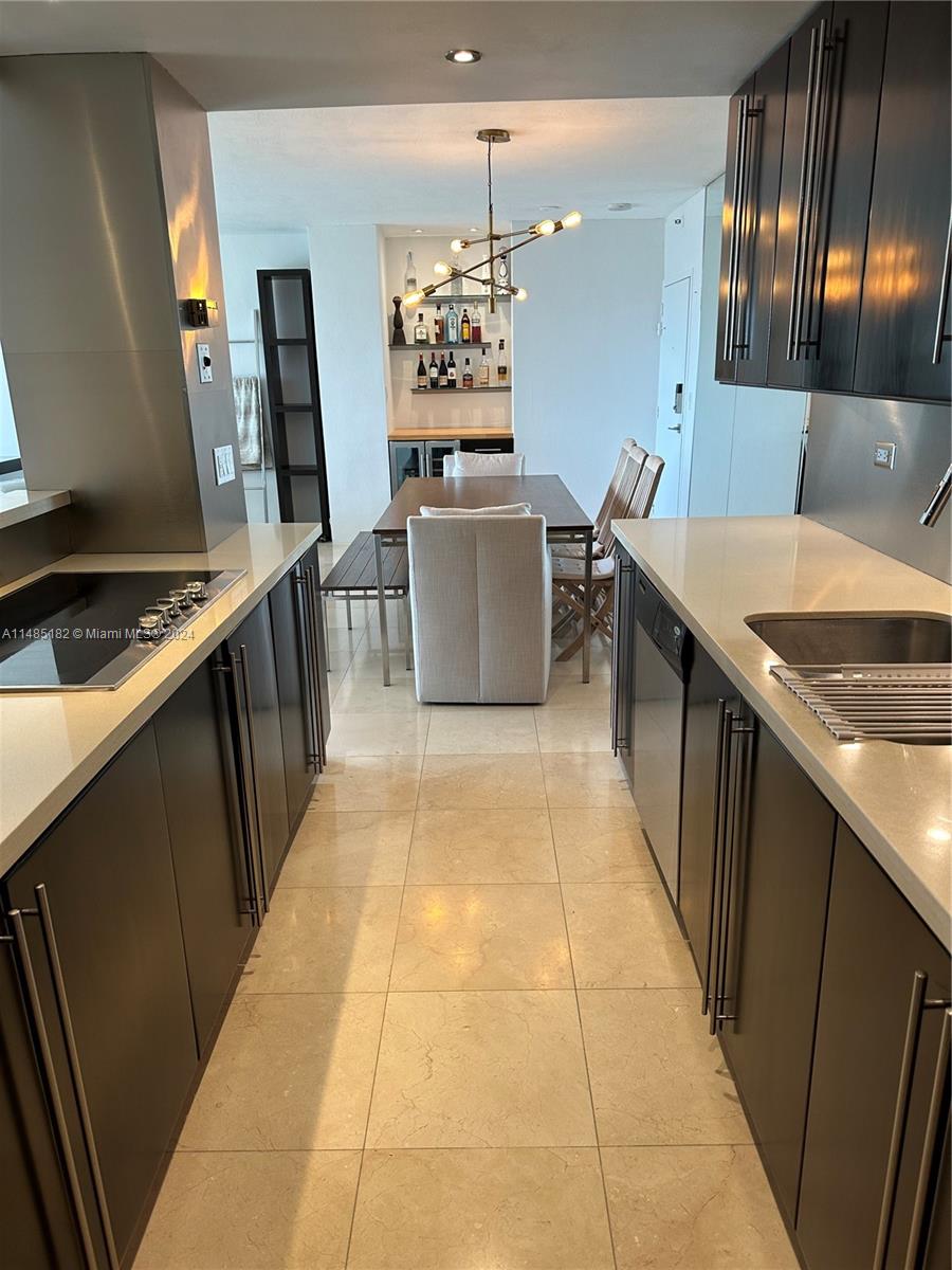 BRICKELL TOWNHOUSE CONDO - Residential Lease