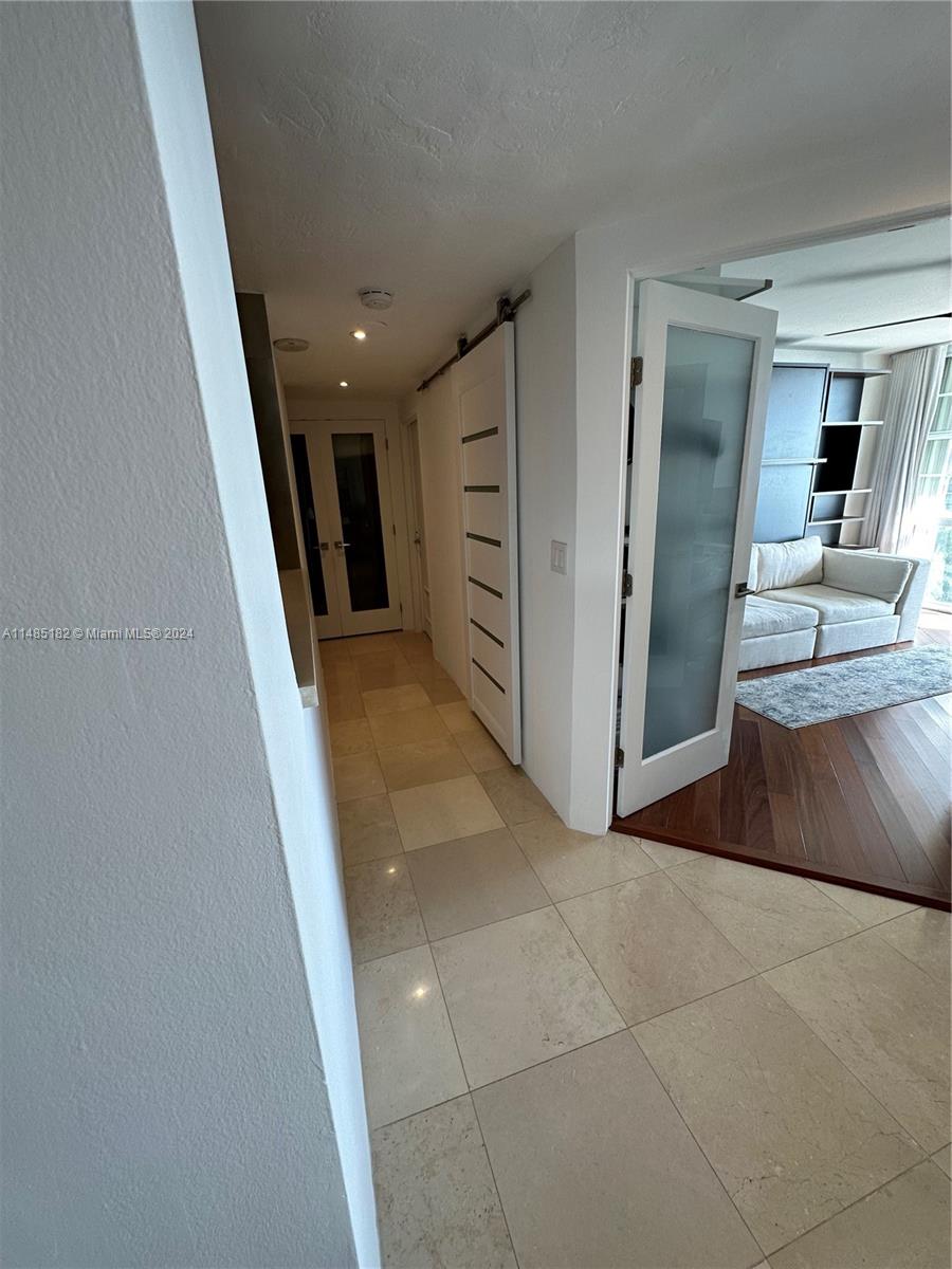 BRICKELL TOWNHOUSE CONDO - Residential Lease