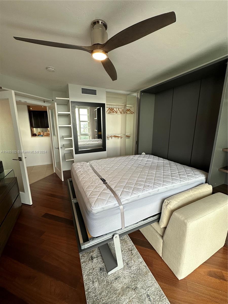 BRICKELL TOWNHOUSE CONDO - Residential Lease