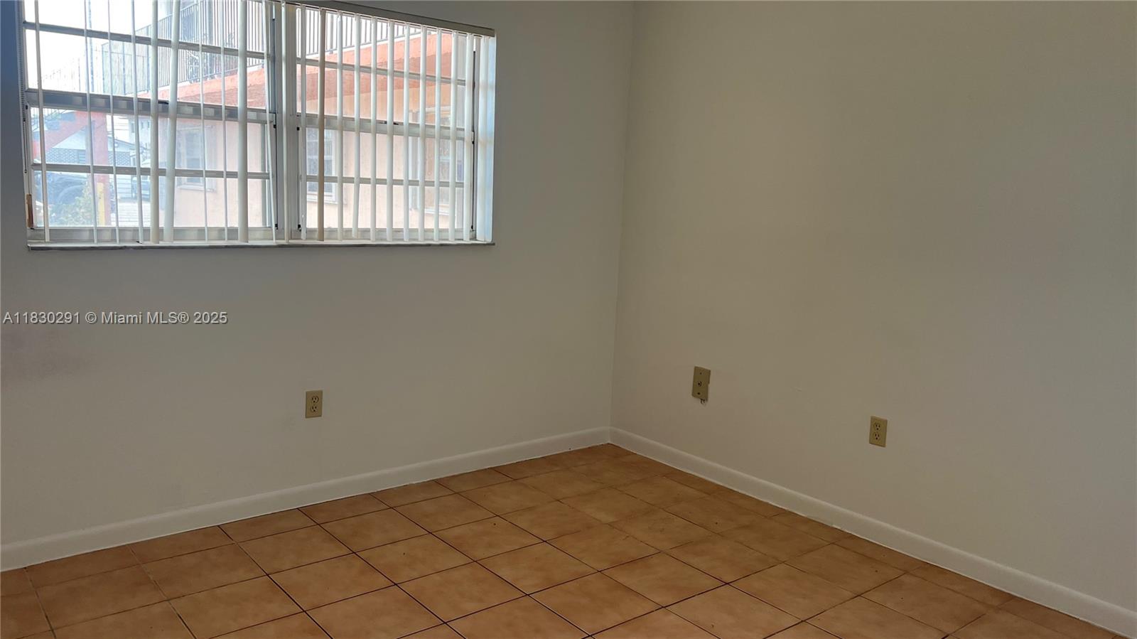 120 W 9th St 104