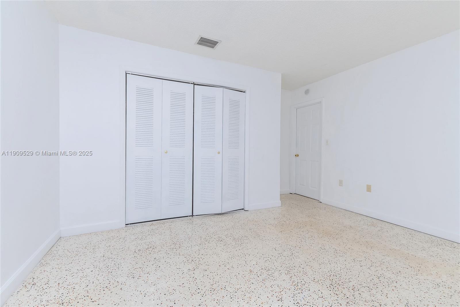 LYNDALE SECOND ADDITION - Residential Lease