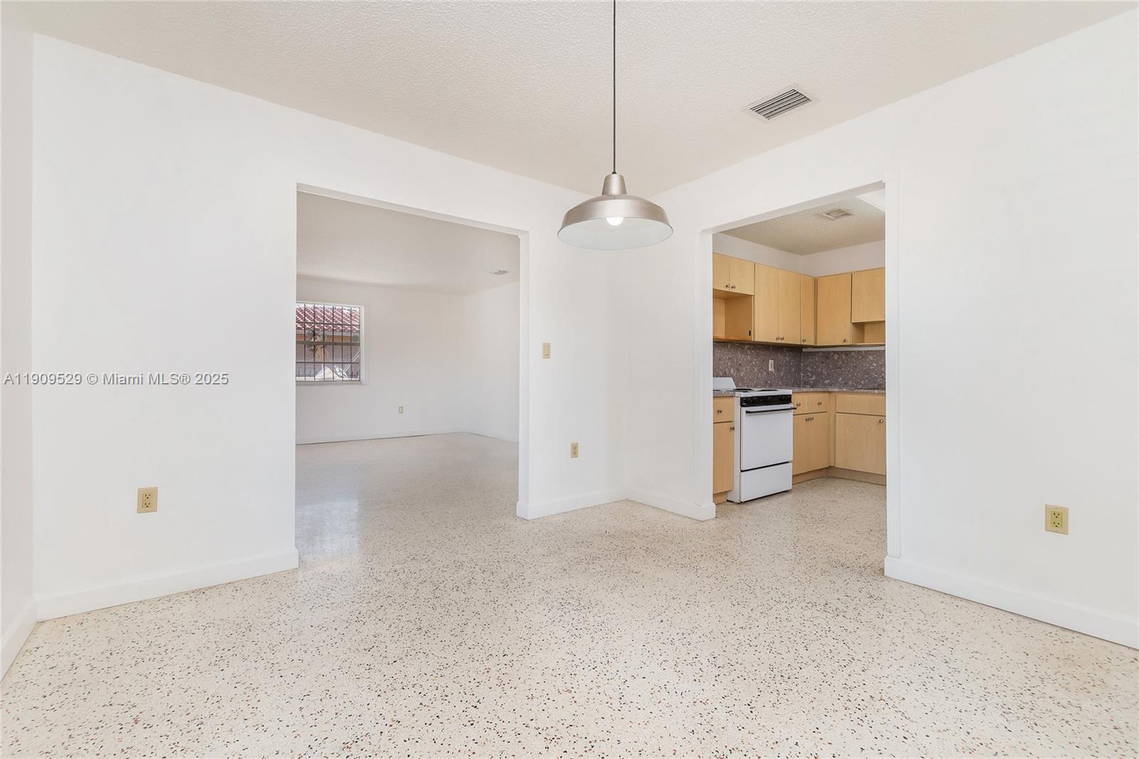 LYNDALE SECOND ADDITION - Residential Lease