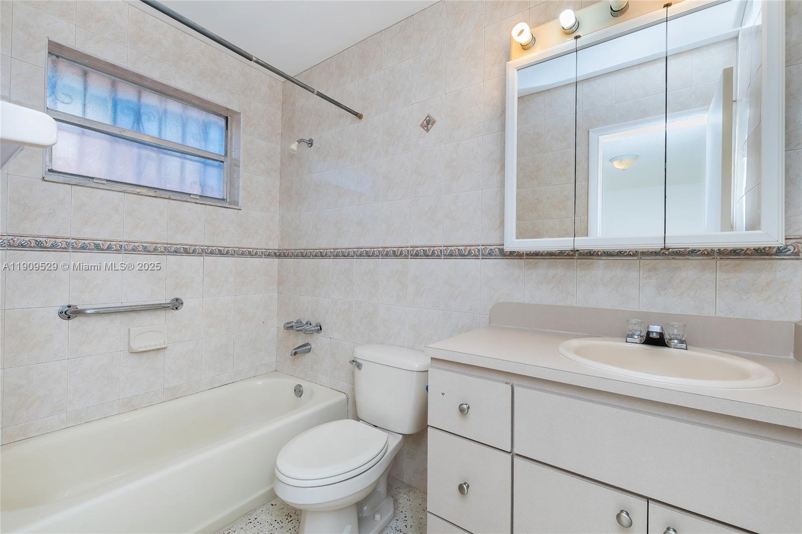 LYNDALE SECOND ADDITION - Residential Lease