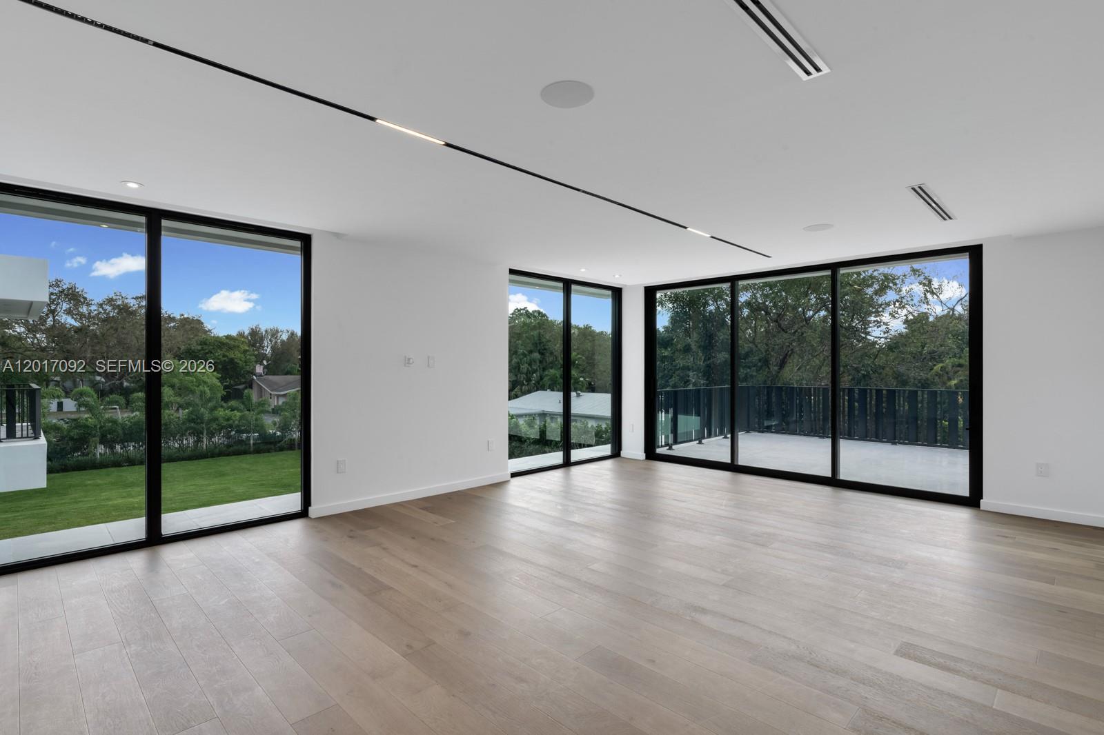 CHAPMAN GLEN - Residential