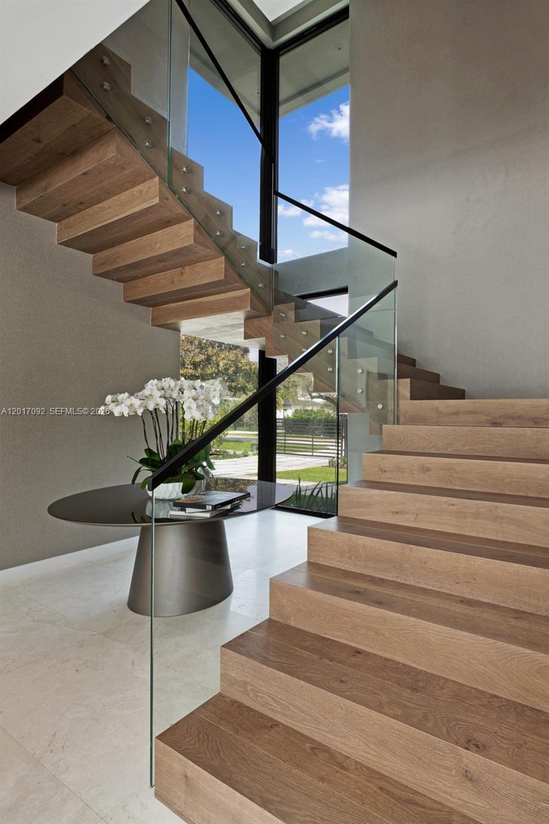 CHAPMAN GLEN - Residential