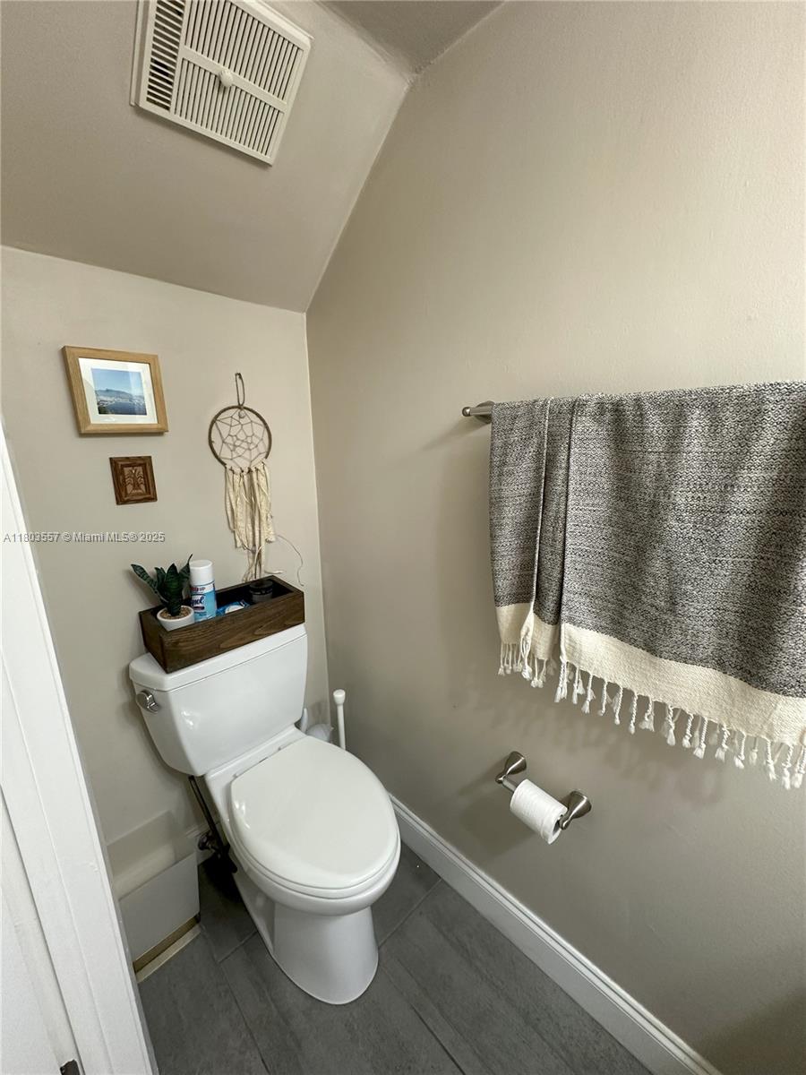 DADELAND COVE SEC 1 - Residential