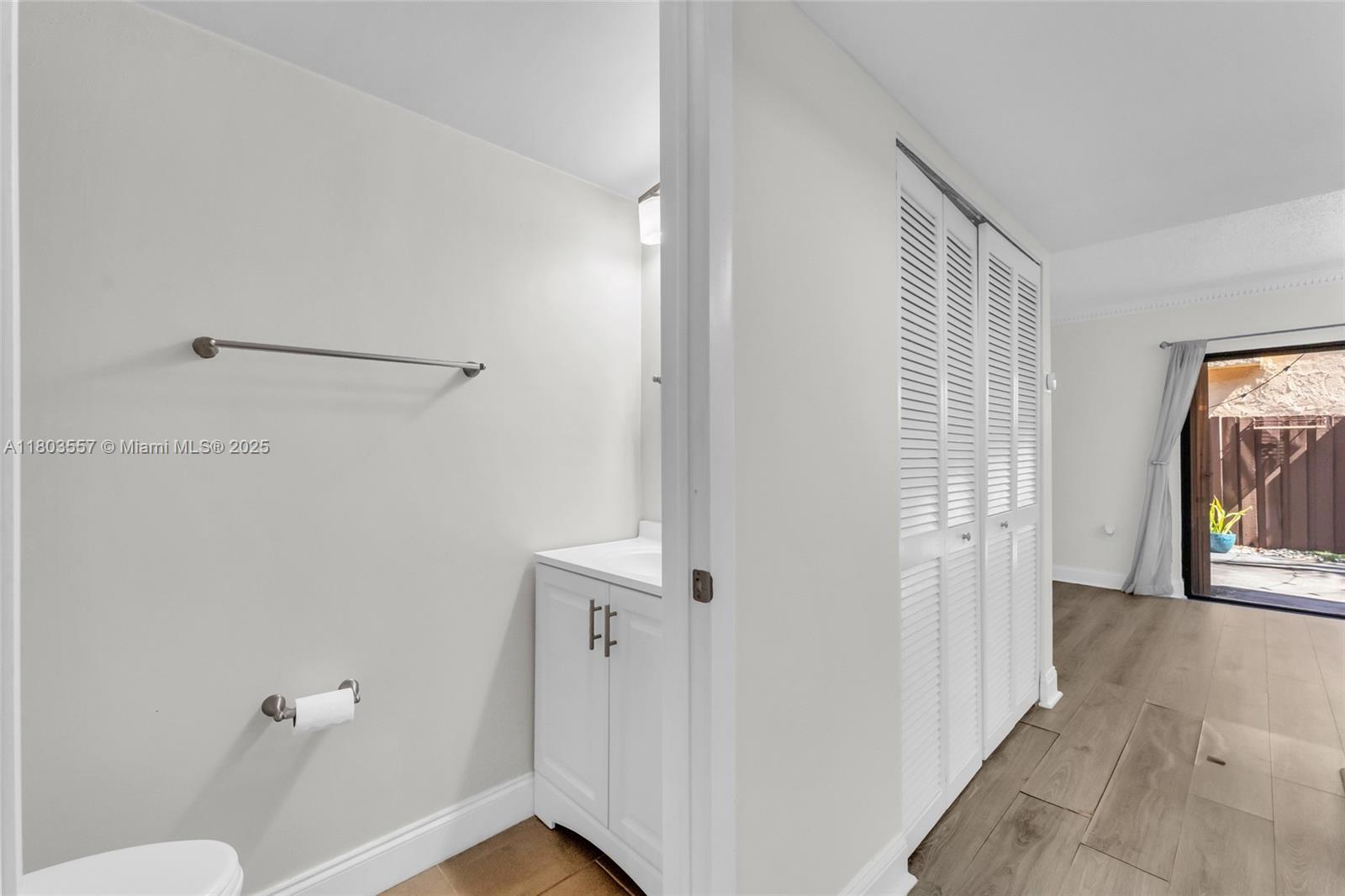 DADELAND COVE SEC 1 - Residential