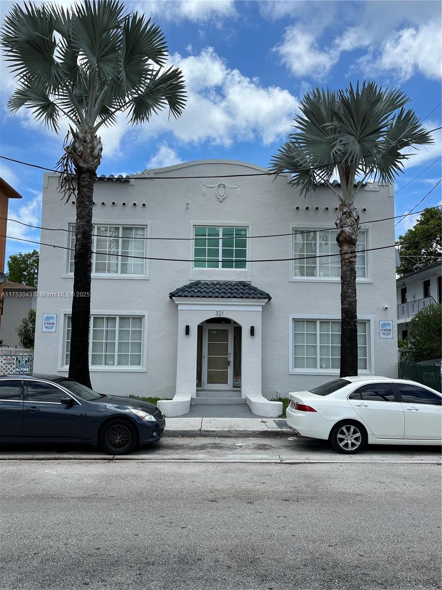 Rental Property at 321 Sw 9th Ave 04, Miami, Broward County, Florida - Bedrooms: 2 
Bathrooms: 1  - $1,950 MO.