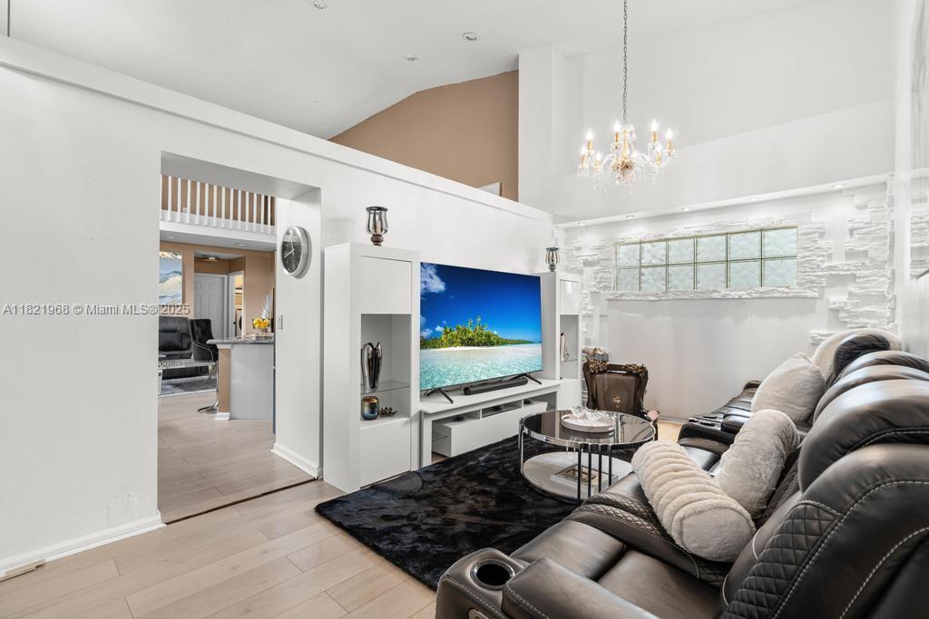 HOLIDAY SPRINGS EAST - Residential