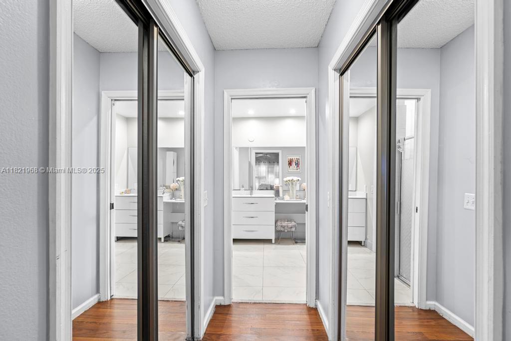HOLIDAY SPRINGS EAST - Residential