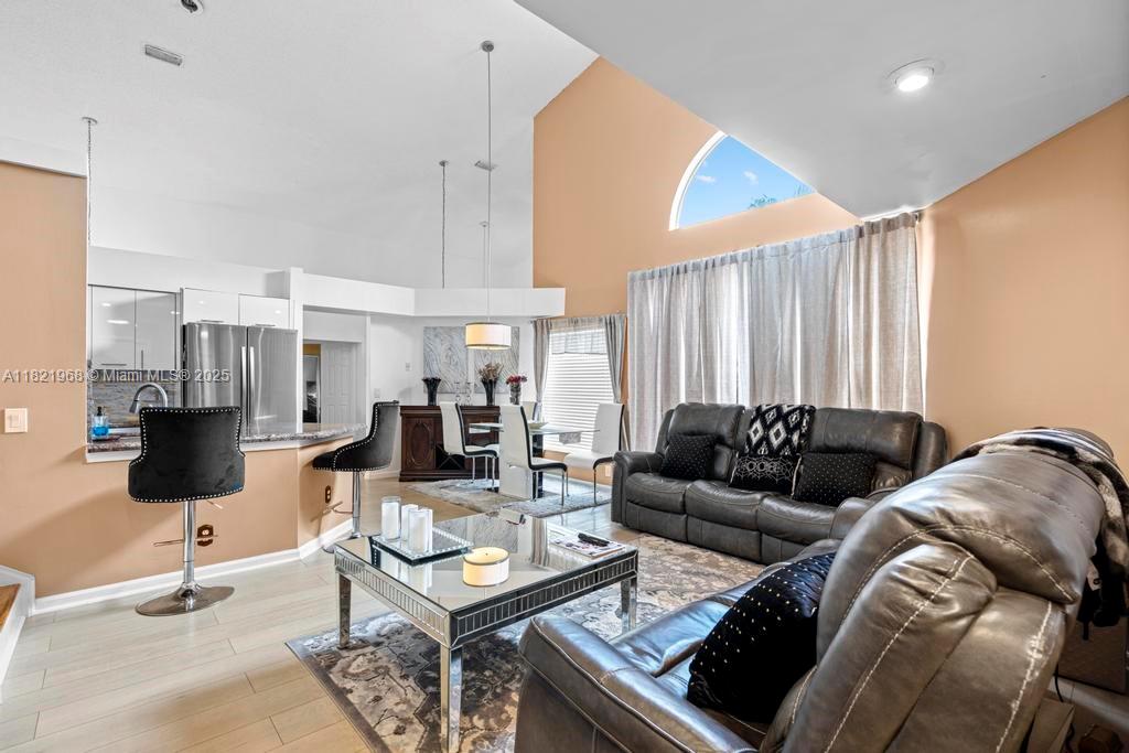 HOLIDAY SPRINGS EAST - Residential