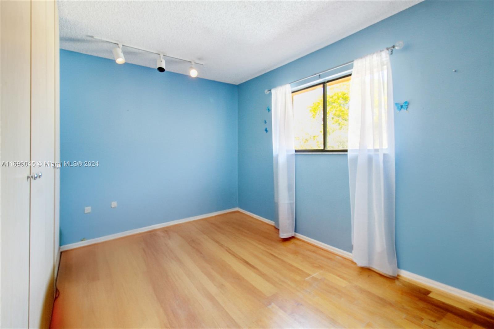 SECTOR 5 PARCEL - Residential