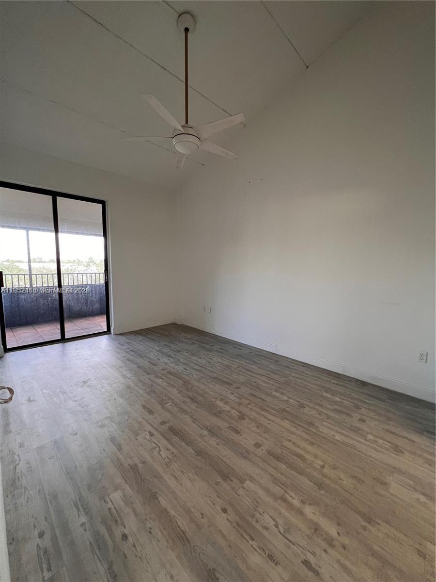 PARKWAY GROVE CONDO PAR - Residential