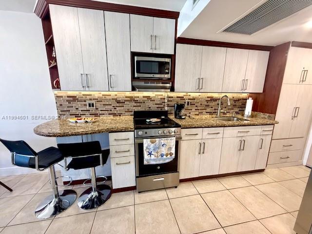 THE AVENTURA BEACH CLUB CO - Residential