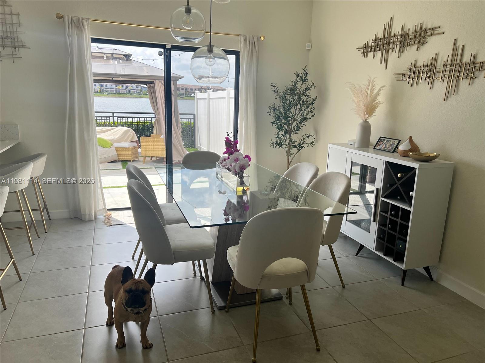 AQUABELLA NORTH - Residential