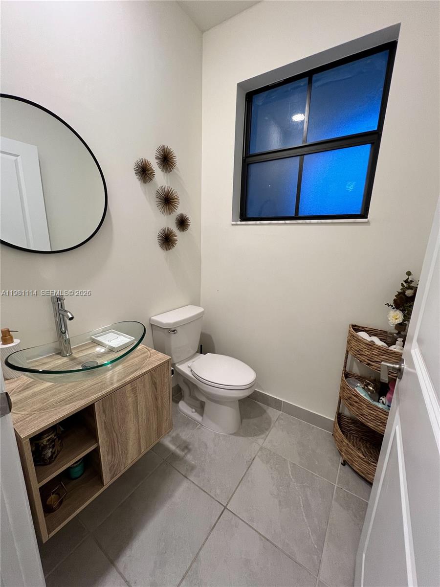 AQUABELLA NORTH - Residential