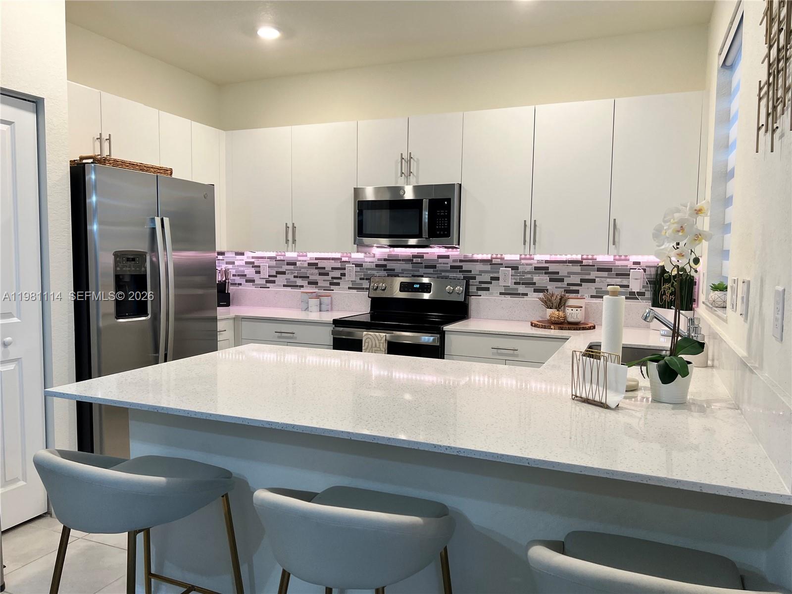 AQUABELLA NORTH - Residential