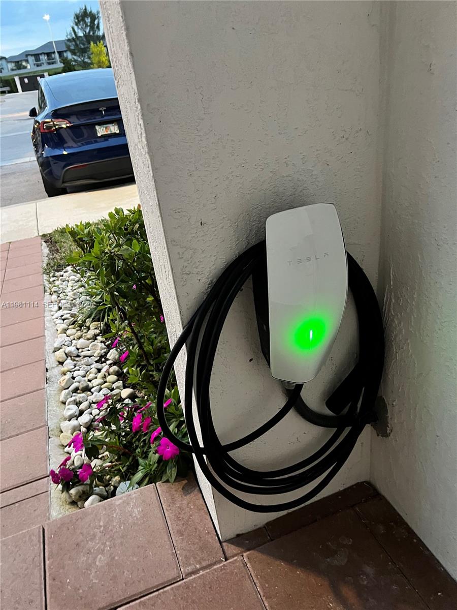 AQUABELLA NORTH - Residential