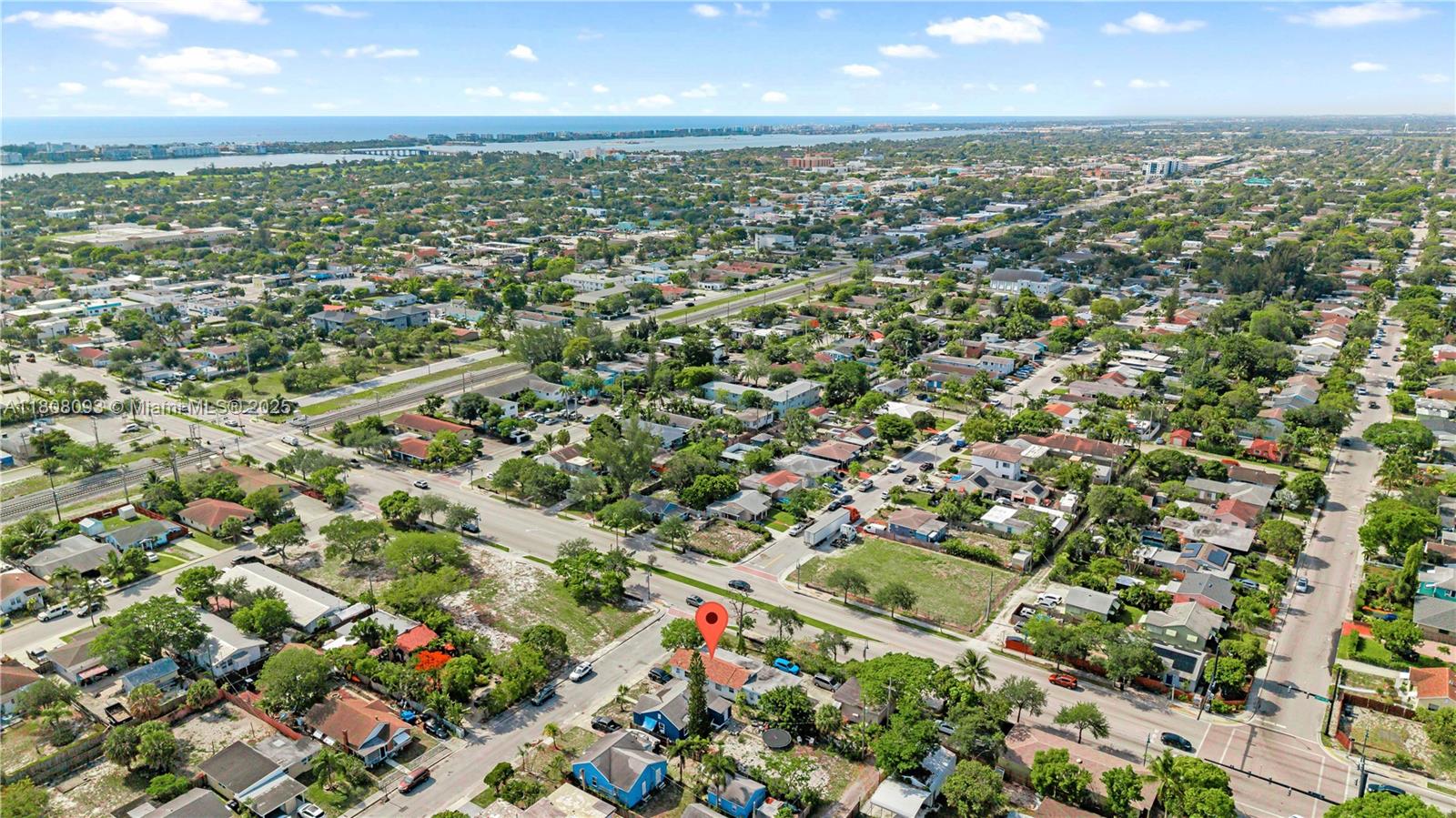 TOWN OF LAKE WORTH - Residential