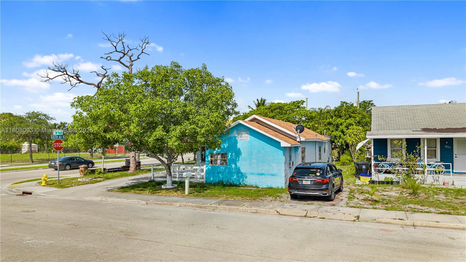 TOWN OF LAKE WORTH - Residential