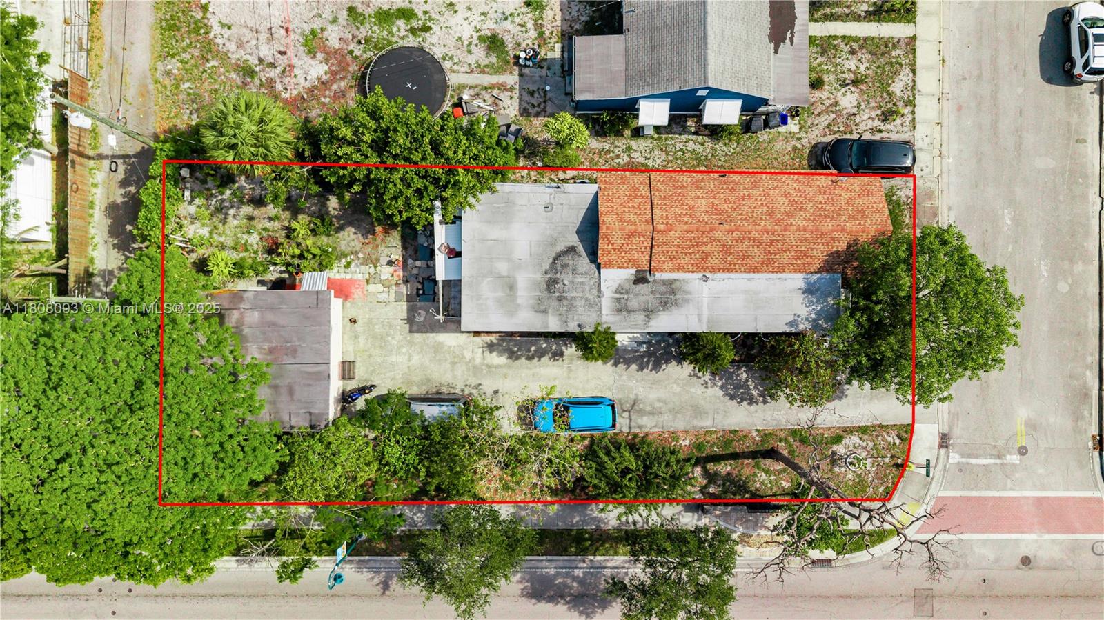 TOWN OF LAKE WORTH - Residential
