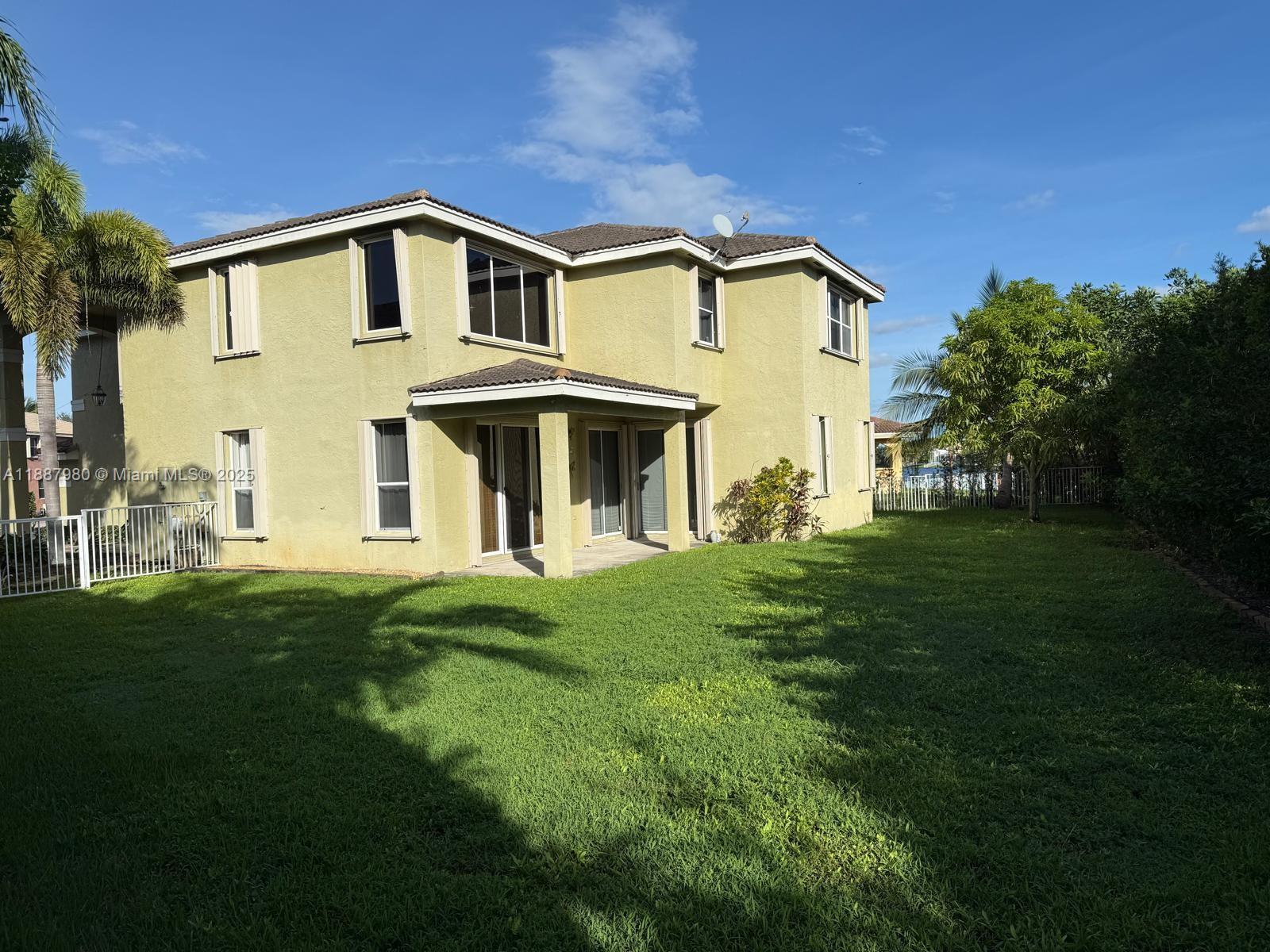 SILVER SHORES (PARCELS A - Residential