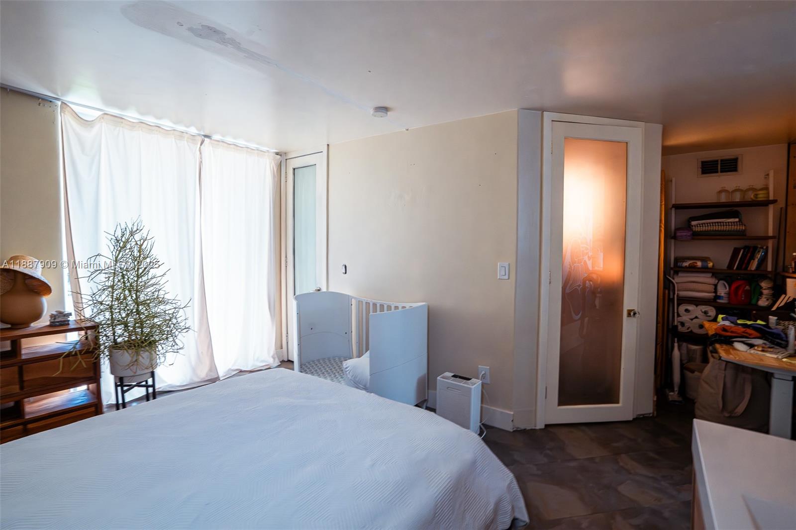 NORTH BAY VILLAS CONDO - Residential