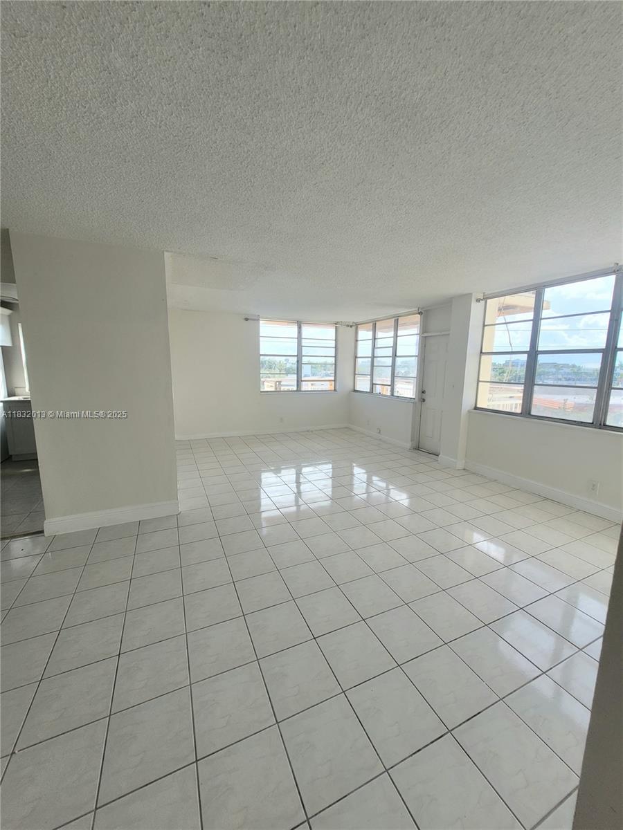 2025 NE 164th St 416