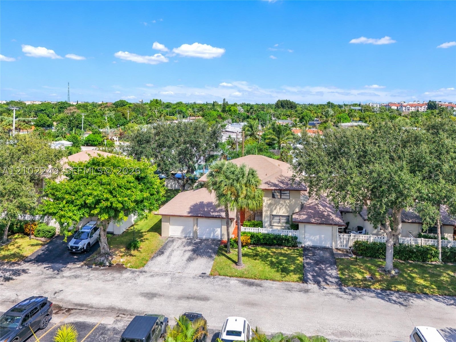 1769 NE 40th Pl