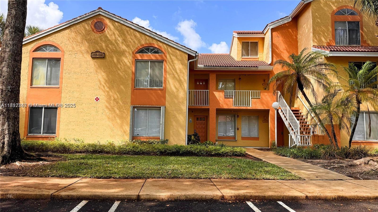 1084 Coral Club Dr 1084, Coral Springs, Broward County, Florida - 1 Bedrooms  
1 Bathrooms - 