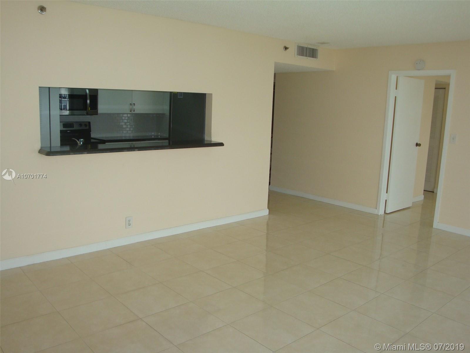 THE GRANDVIEW PALACE COND - Residential Lease