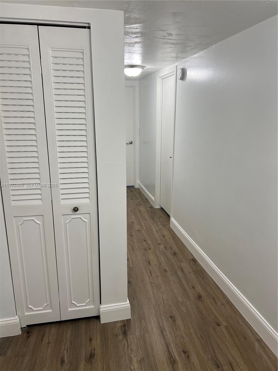 LAKE POINT TOWER CONDOMIN - Residential