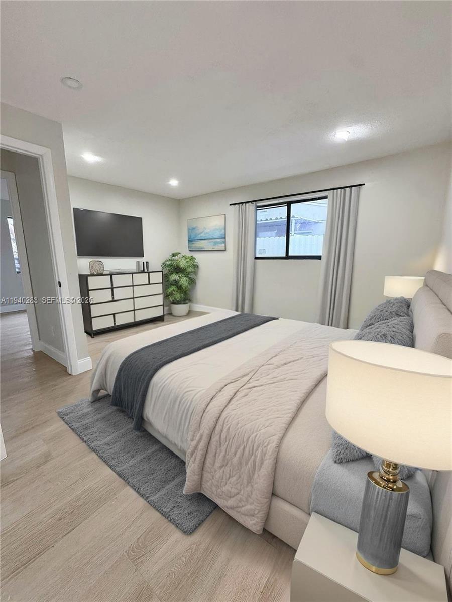 BROADVIEW PARK - Residential