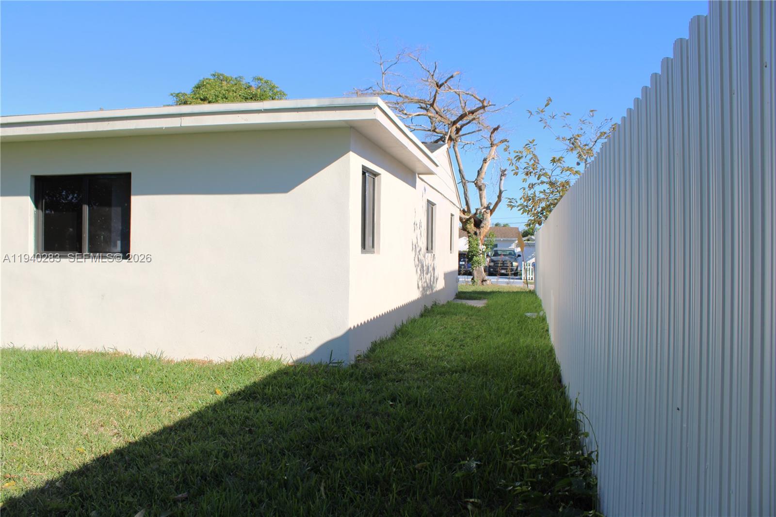 BROADVIEW PARK - Residential