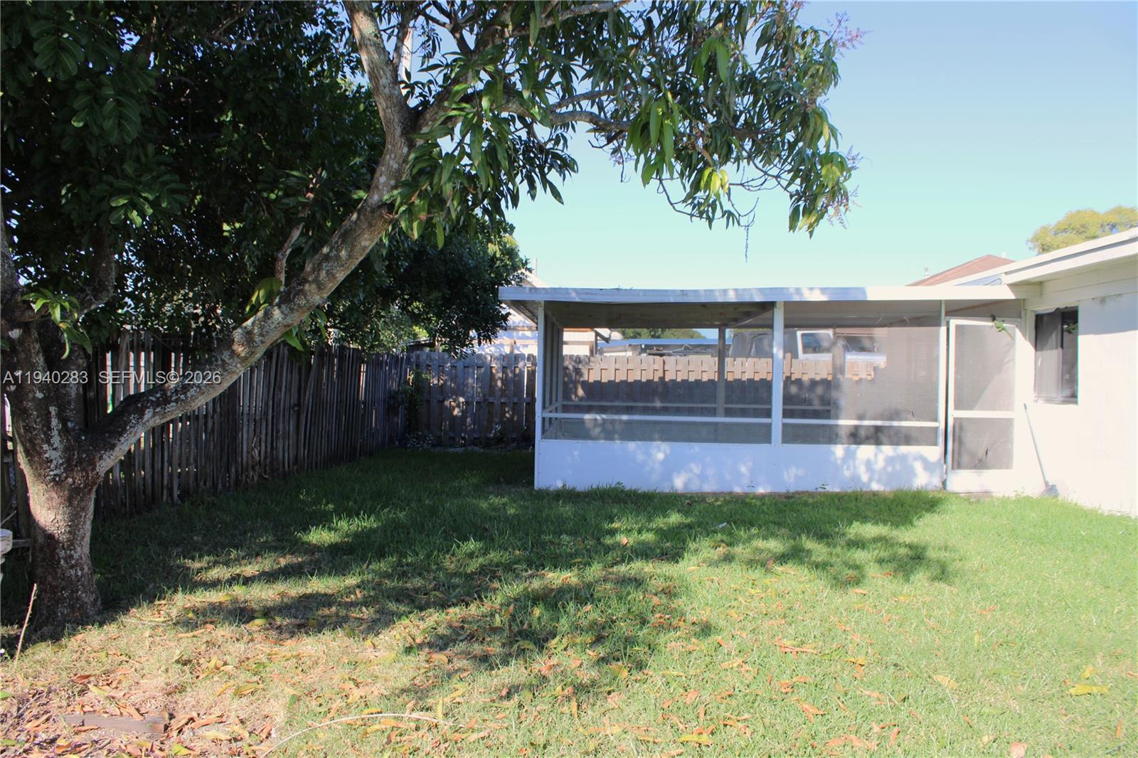 BROADVIEW PARK - Residential