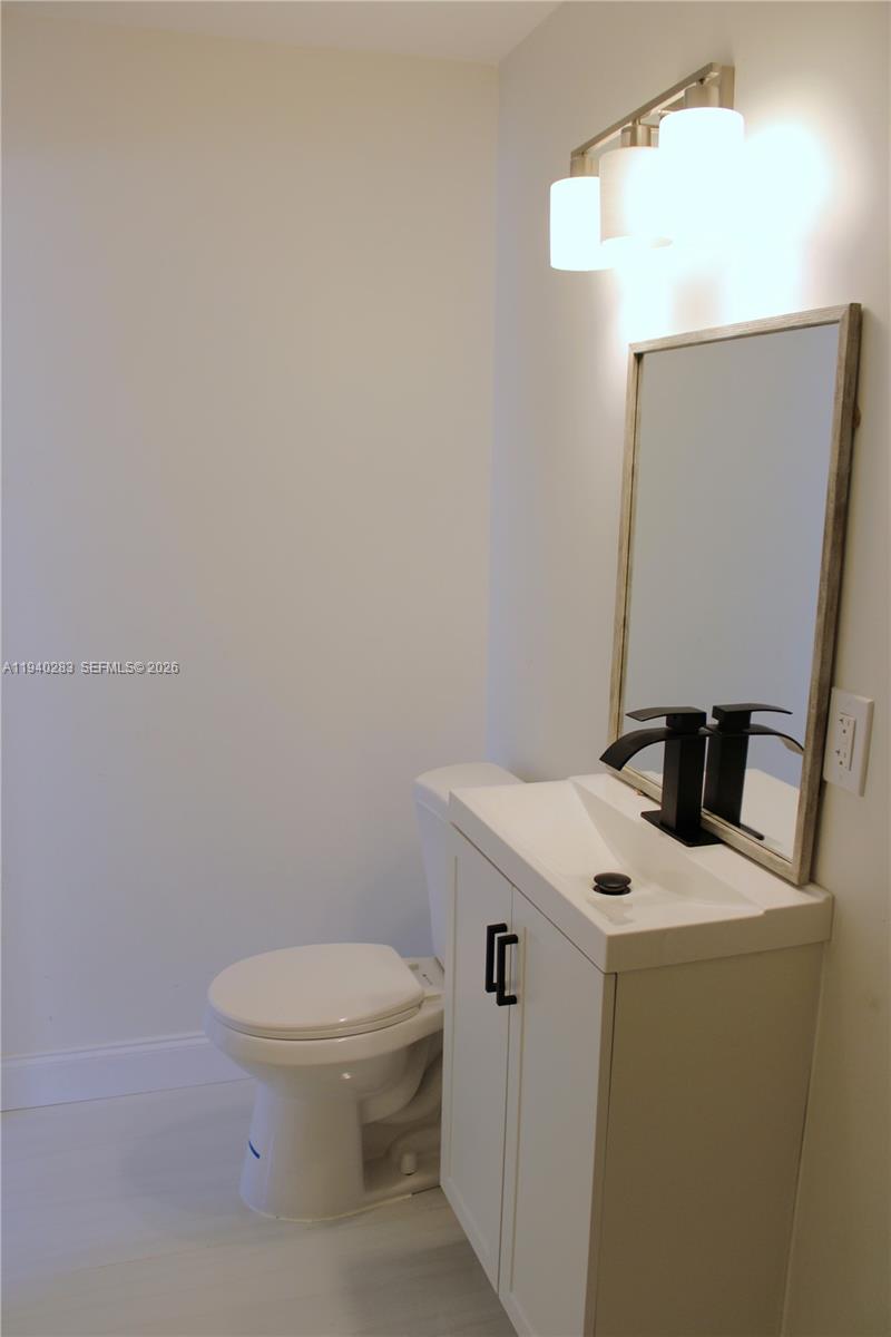 BROADVIEW PARK - Residential