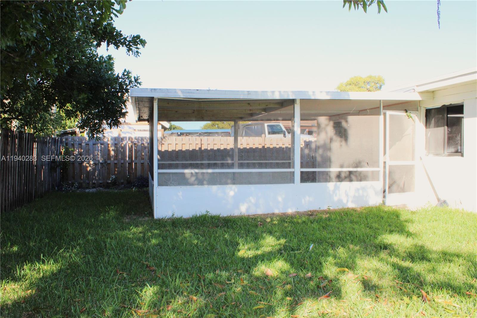 BROADVIEW PARK - Residential