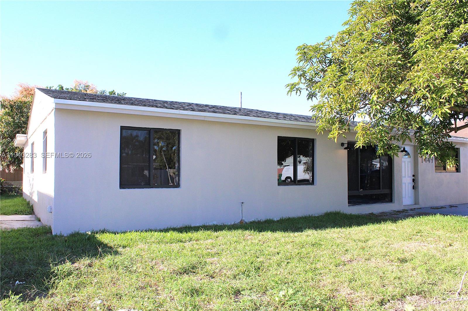 BROADVIEW PARK - Residential