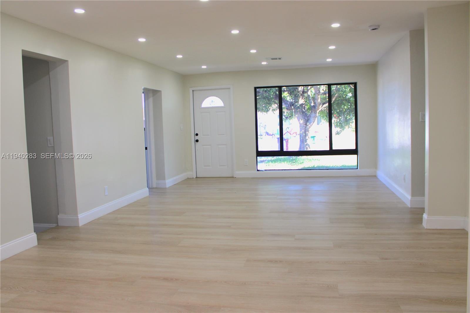 BROADVIEW PARK - Residential