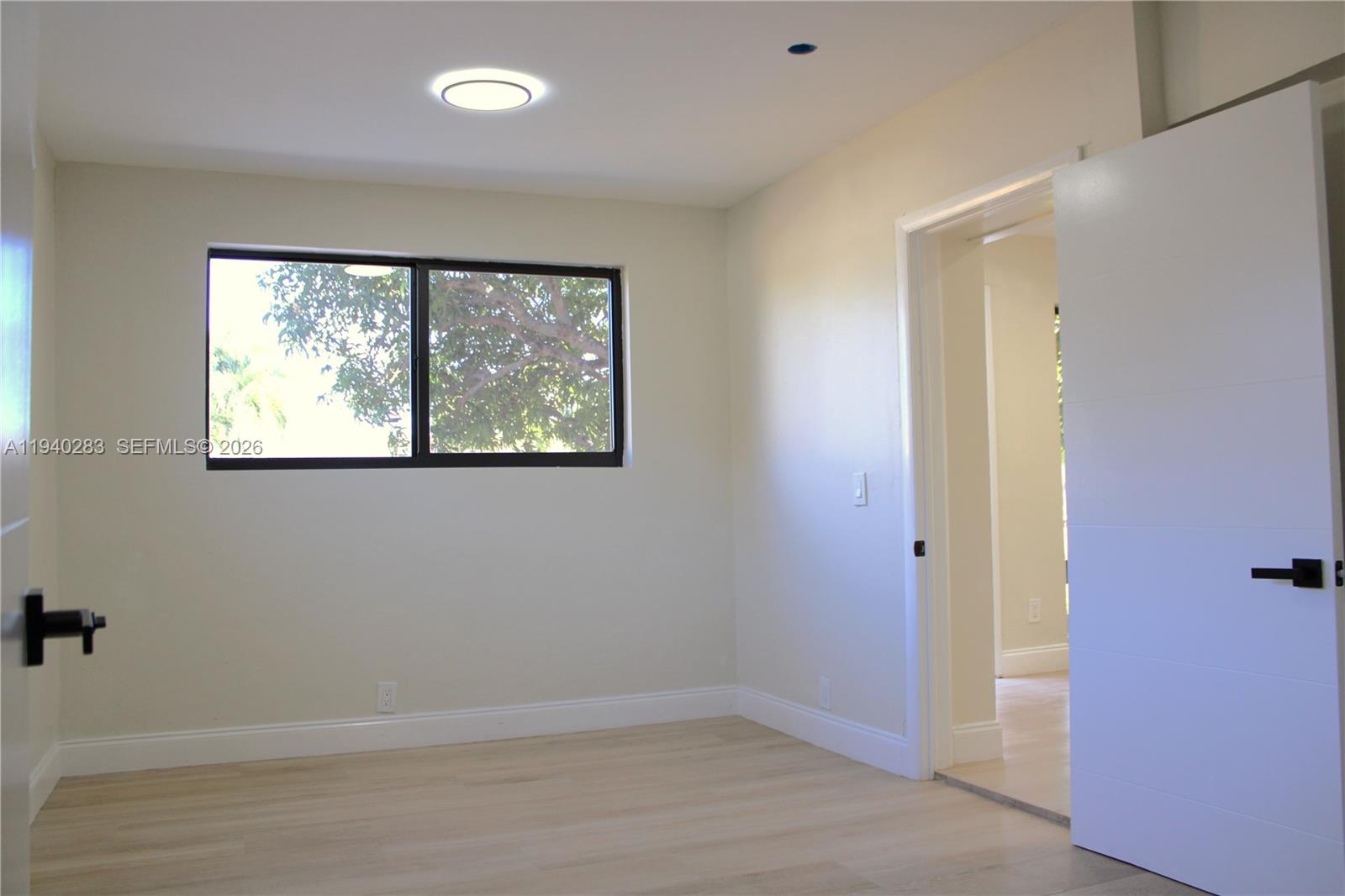 BROADVIEW PARK - Residential