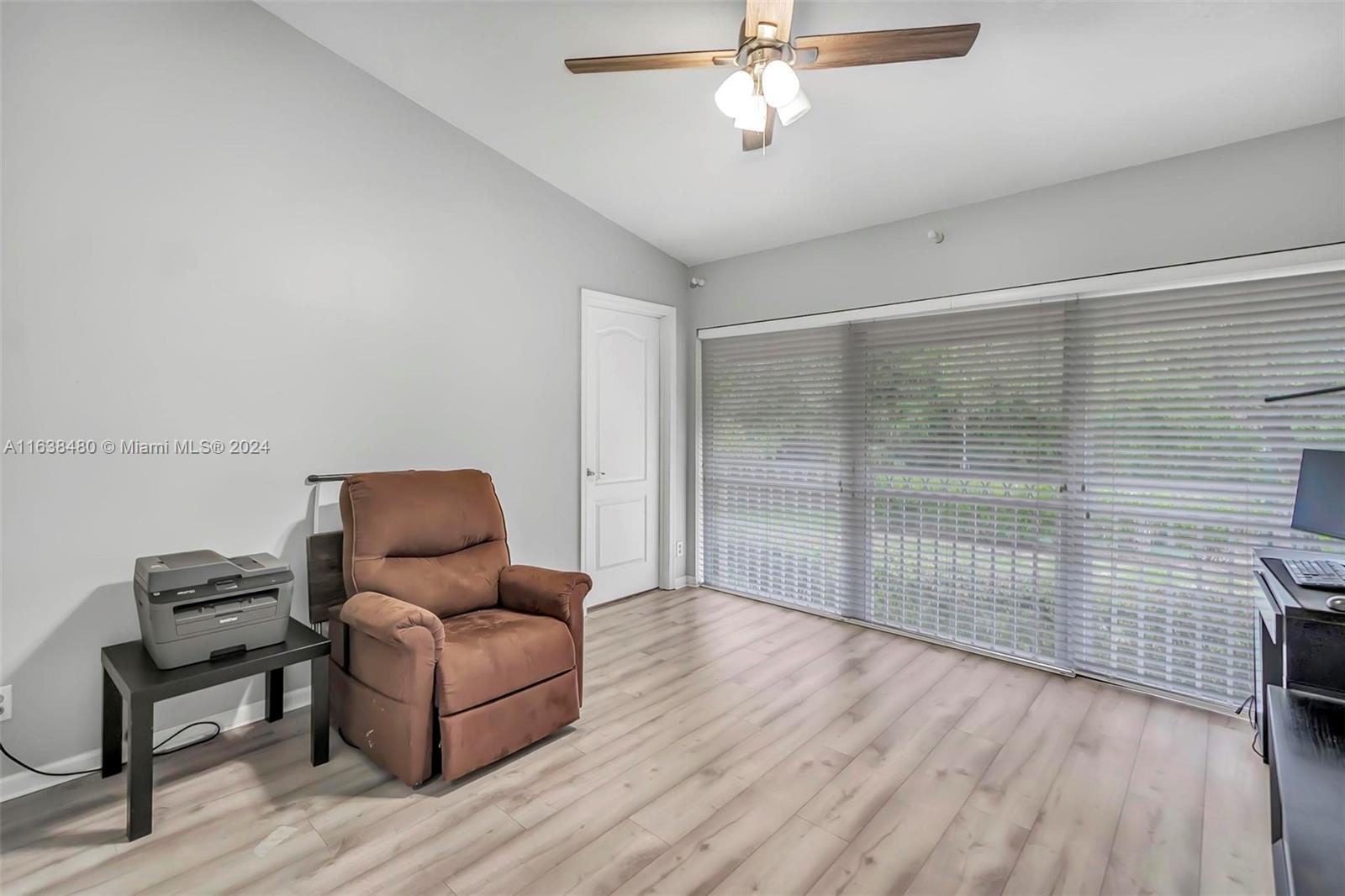 CORAL SUN TOWNHOMES CONDO - Residential
