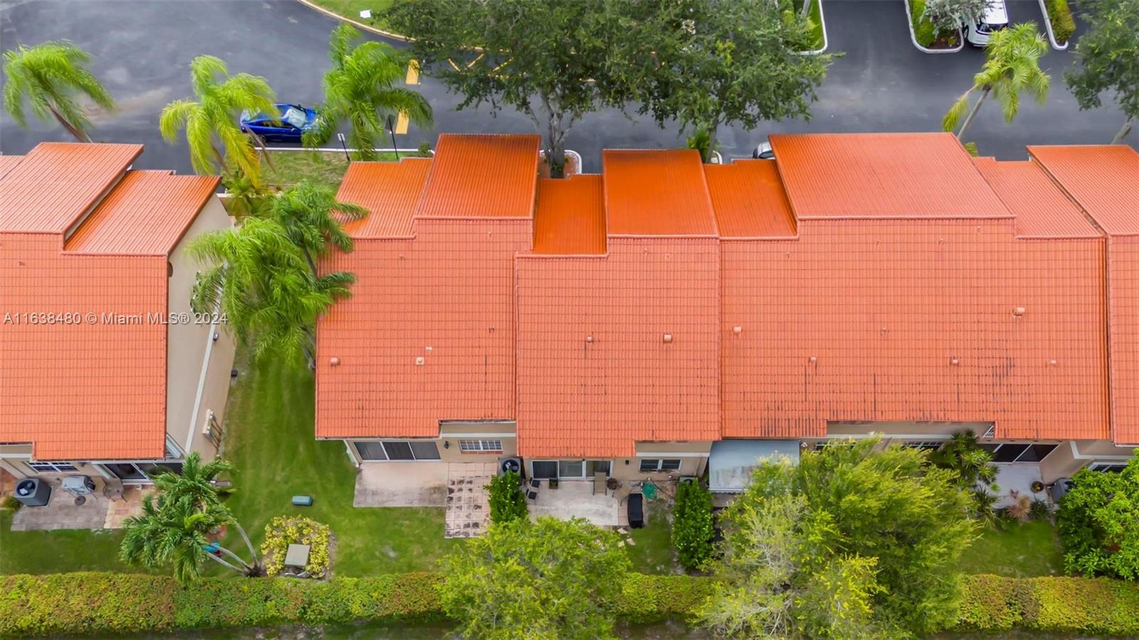 CORAL SUN TOWNHOMES CONDO - Residential