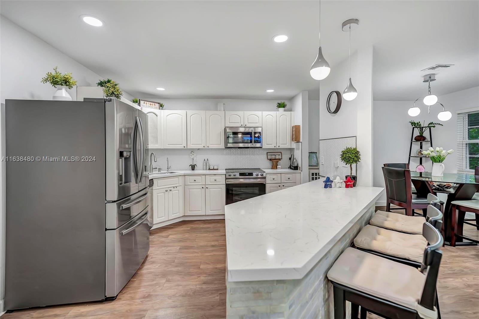 CORAL SUN TOWNHOMES CONDO - Residential