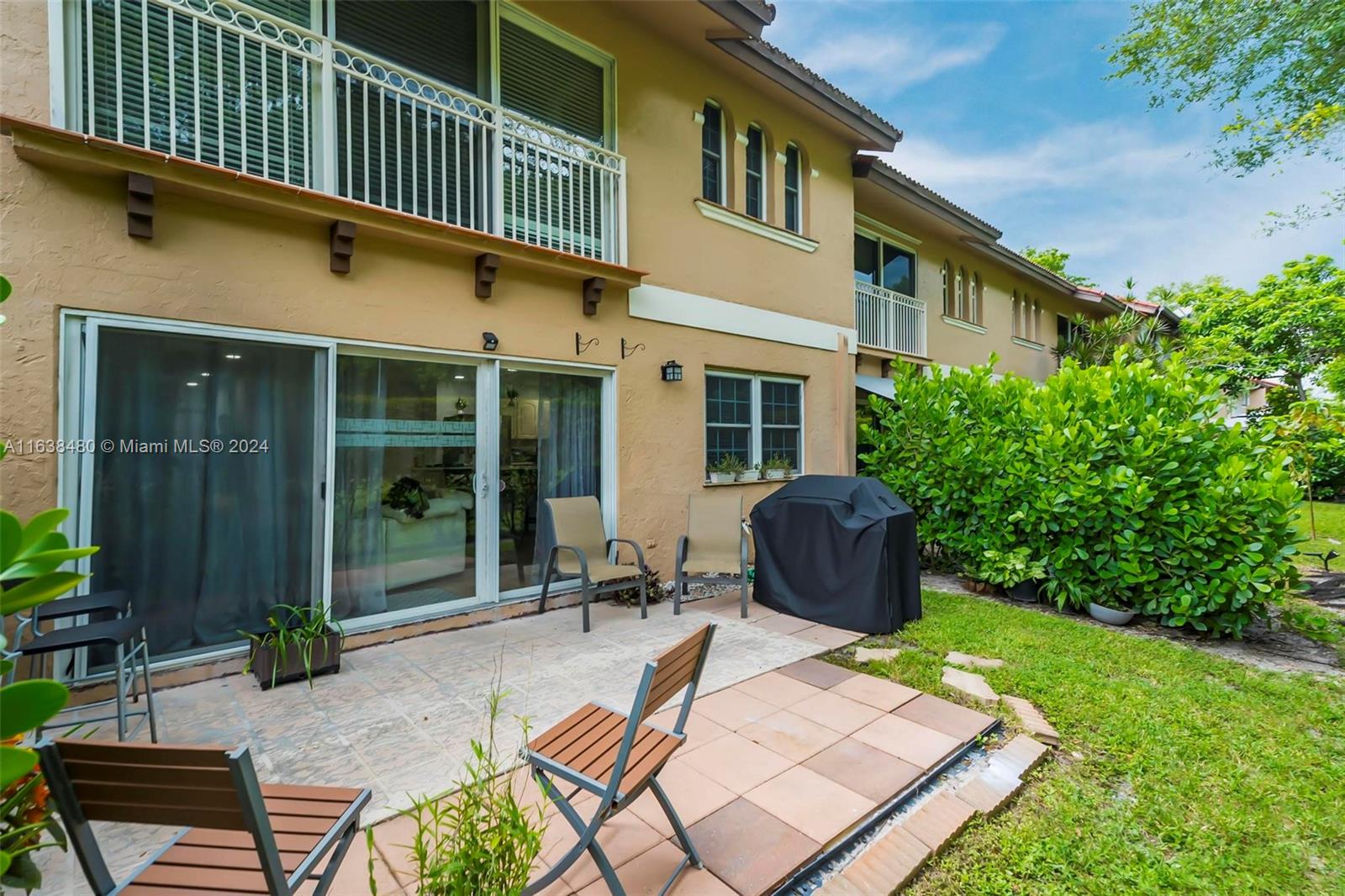 CORAL SUN TOWNHOMES CONDO - Residential