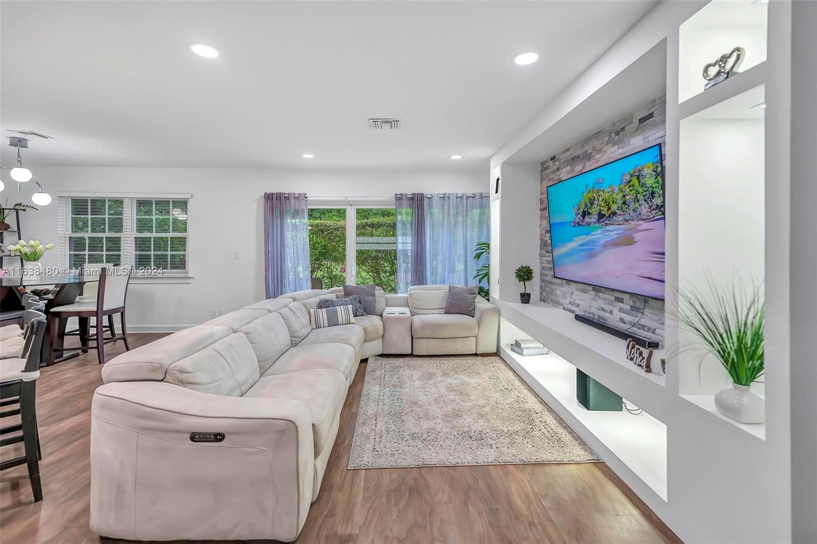 CORAL SUN TOWNHOMES CONDO - Residential