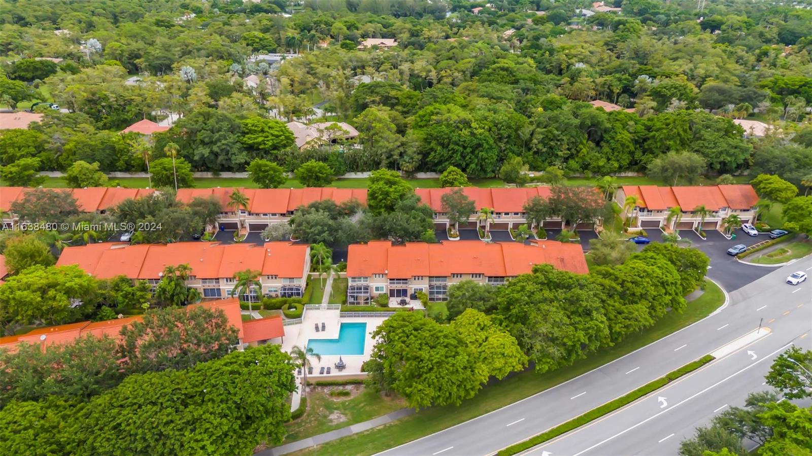CORAL SUN TOWNHOMES CONDO - Residential