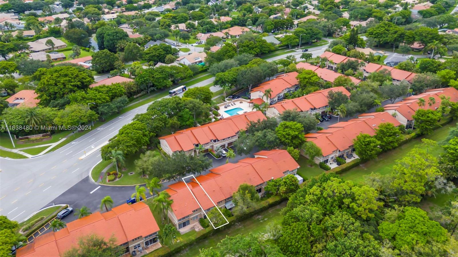 CORAL SUN TOWNHOMES CONDO - Residential